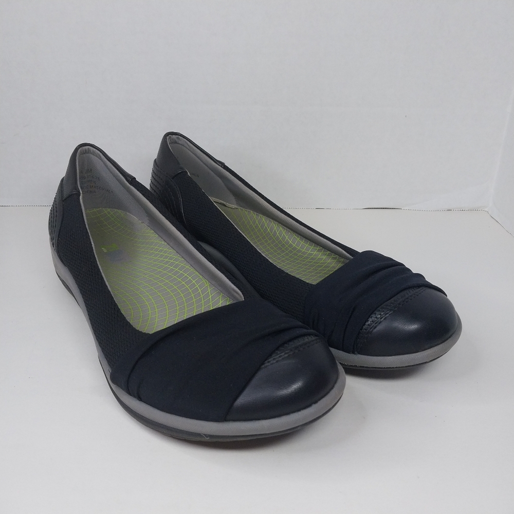 ZiBu Janeta Womens size 8 Black Slip On Comfort Flats Walking Arch Support Shoes